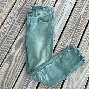 FREE PEOPLE vintage ivy 💚 green cotton khaki faded jeans.
